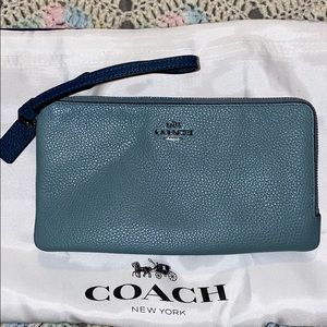 Coach Double zip Wallet in Colorblock